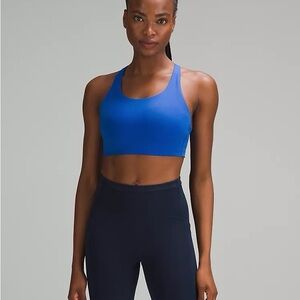Lululemon 34DD Energy Bra *High Support Blue Sports Bra with Crisscross Straps